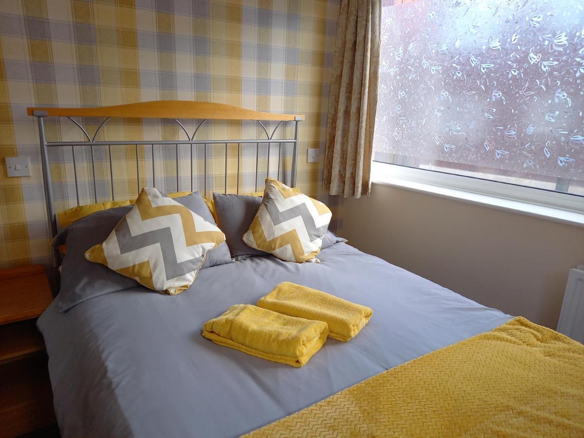 The Fame Bed & Breakfast Blackpool Exterior photo